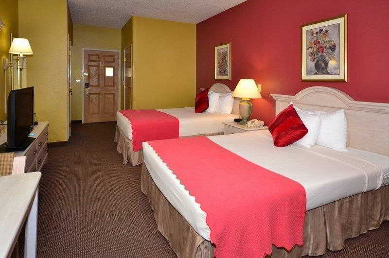 Best Western Plus Des Moines West Inn & Suites Clive Værelse billede