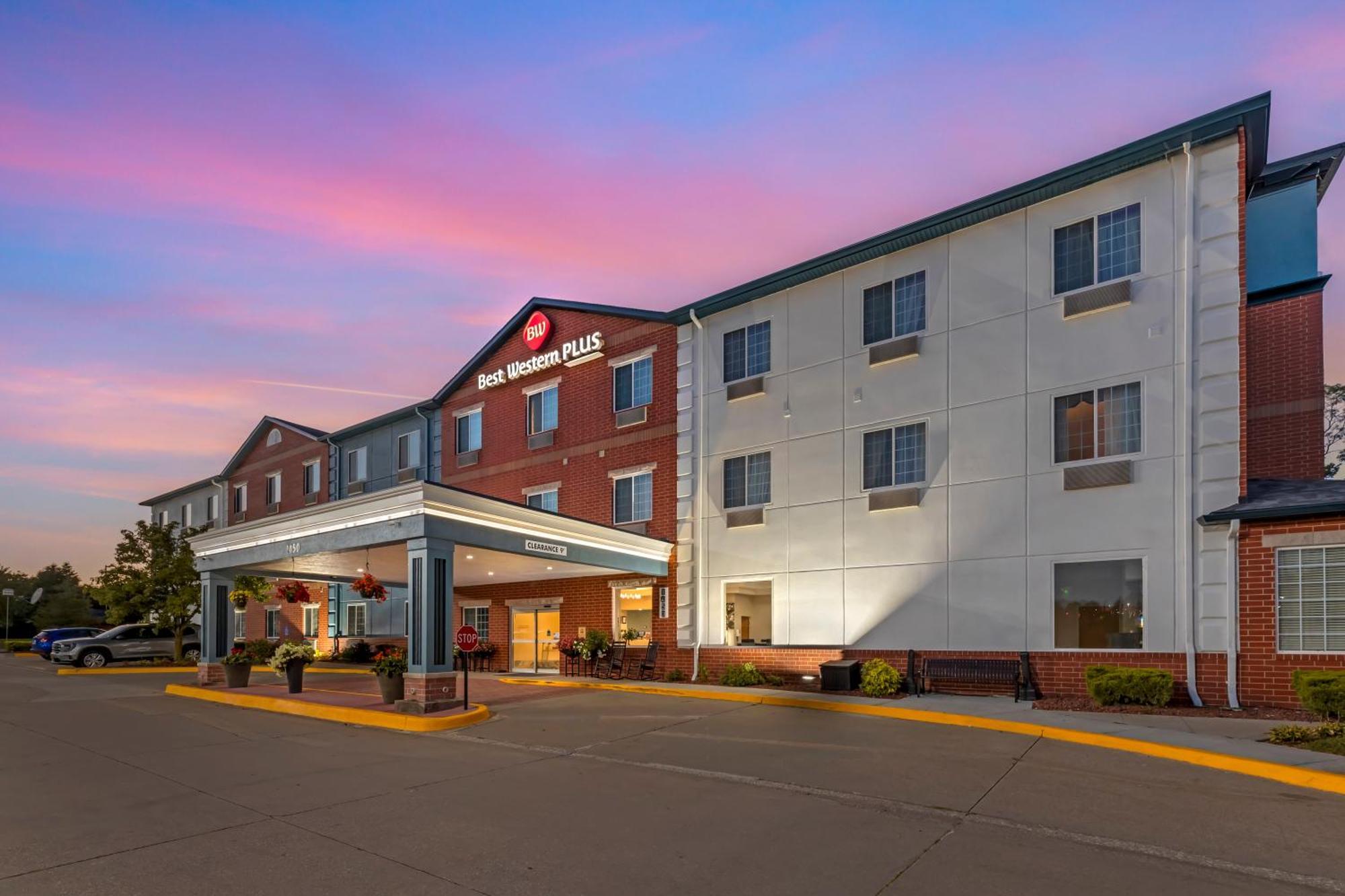 Best Western Plus Des Moines West Inn & Suites Clive Eksteriør billede