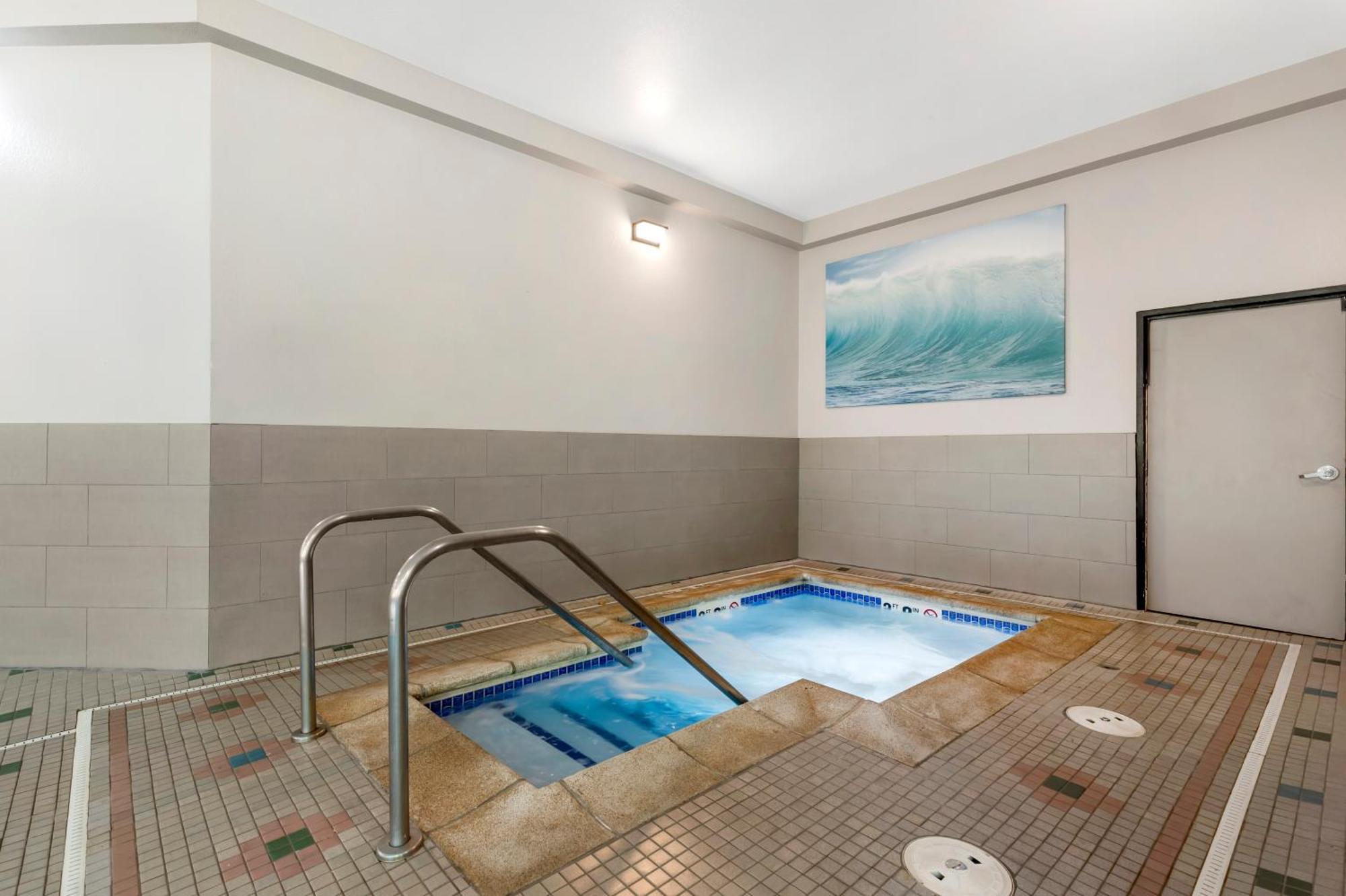 Best Western Plus Des Moines West Inn & Suites Clive Eksteriør billede