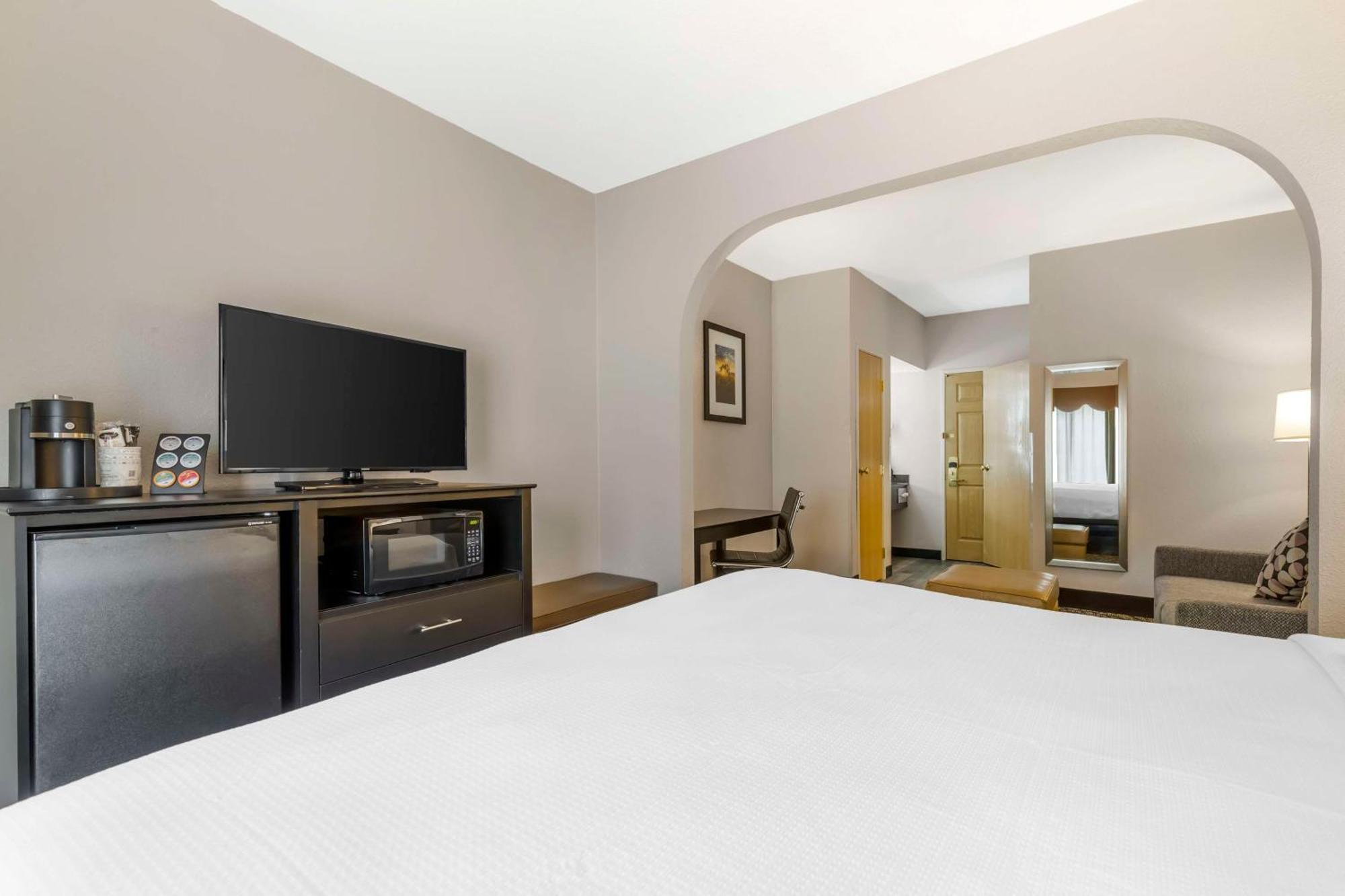 Best Western Plus Des Moines West Inn & Suites Clive Eksteriør billede