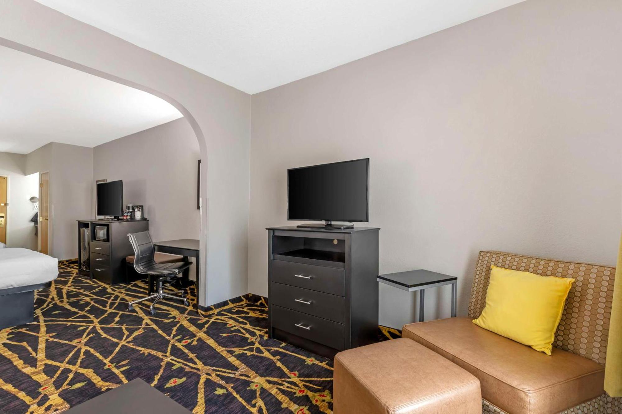 Best Western Plus Des Moines West Inn & Suites Clive Eksteriør billede