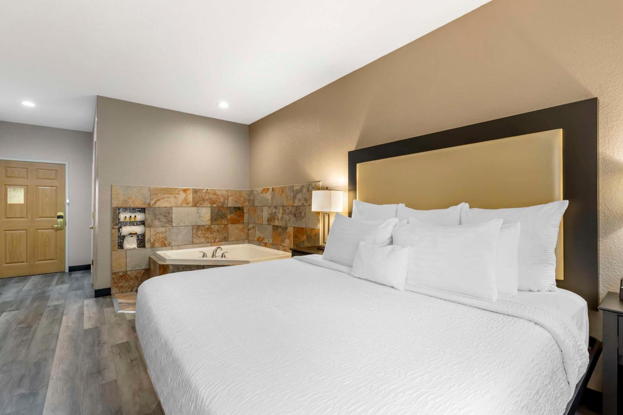 Best Western Plus Des Moines West Inn & Suites Clive Eksteriør billede