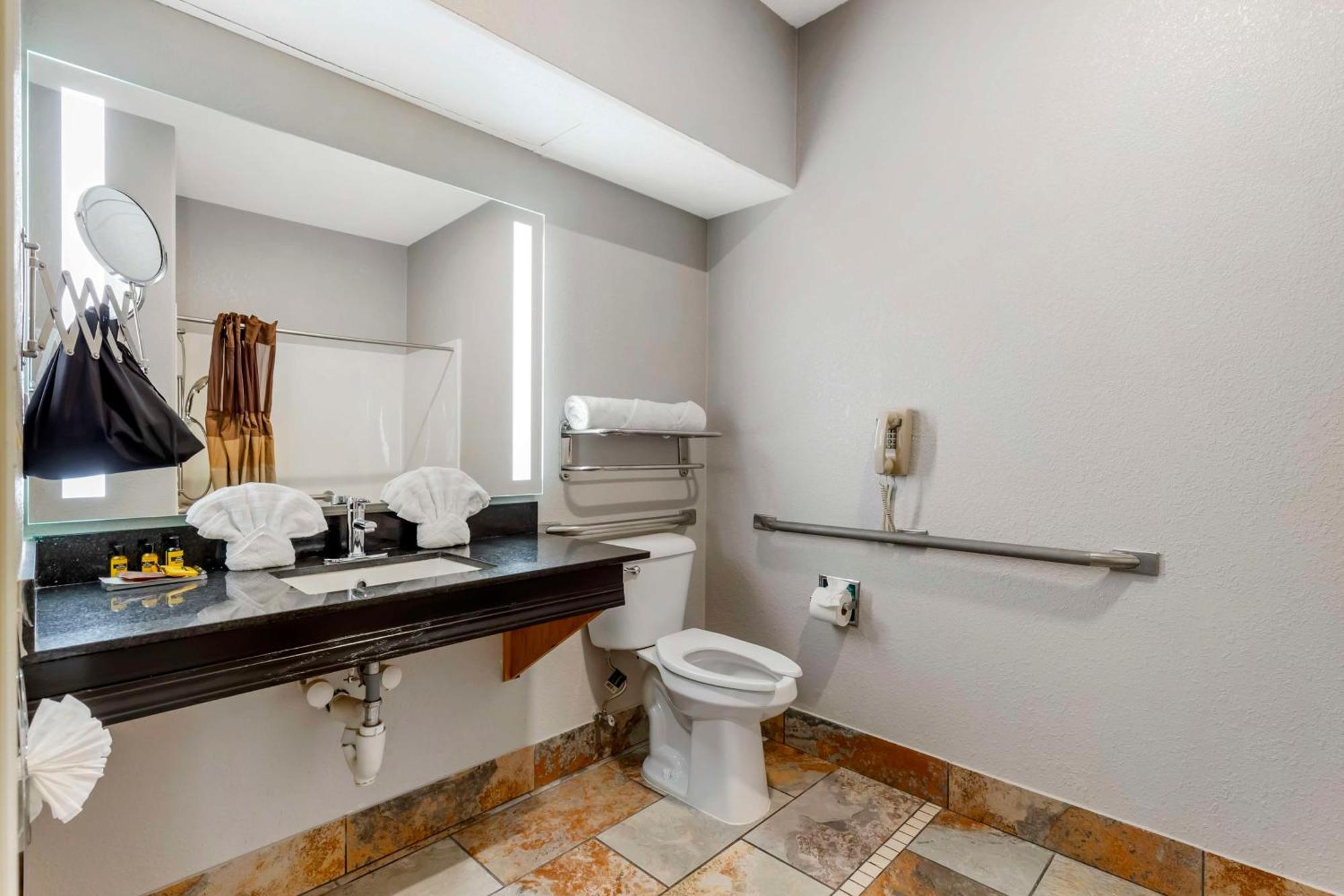Best Western Plus Des Moines West Inn & Suites Clive Eksteriør billede