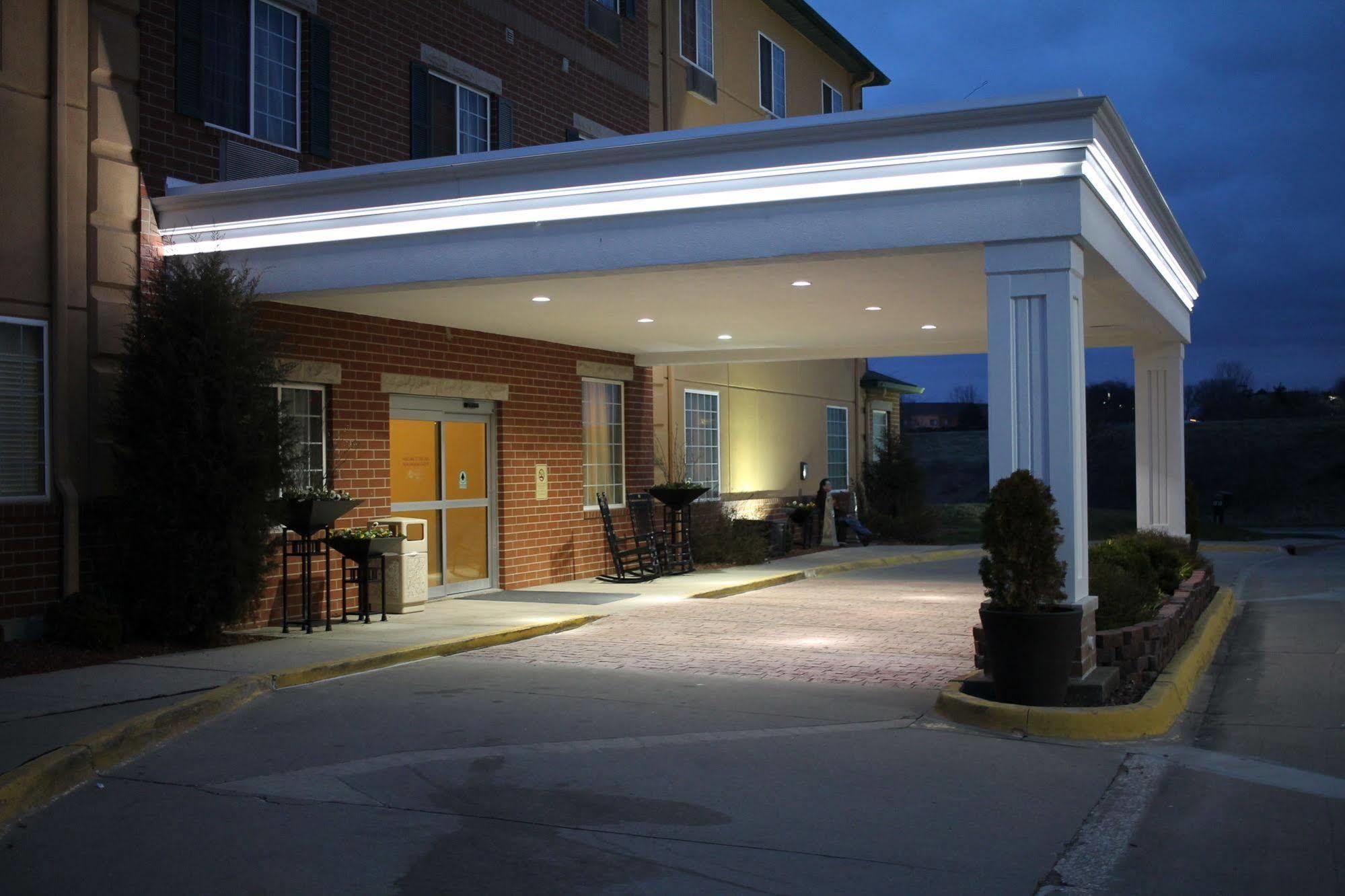 Best Western Plus Des Moines West Inn & Suites Clive Eksteriør billede