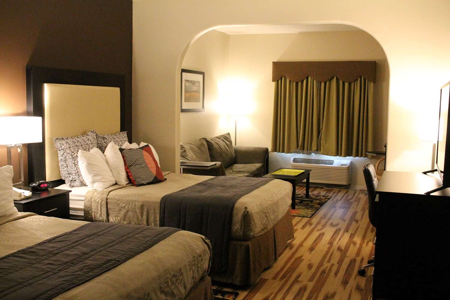 Best Western Plus Des Moines West Inn & Suites Clive Eksteriør billede